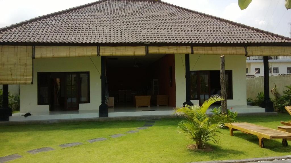 Eden Seminyak (Bali)
